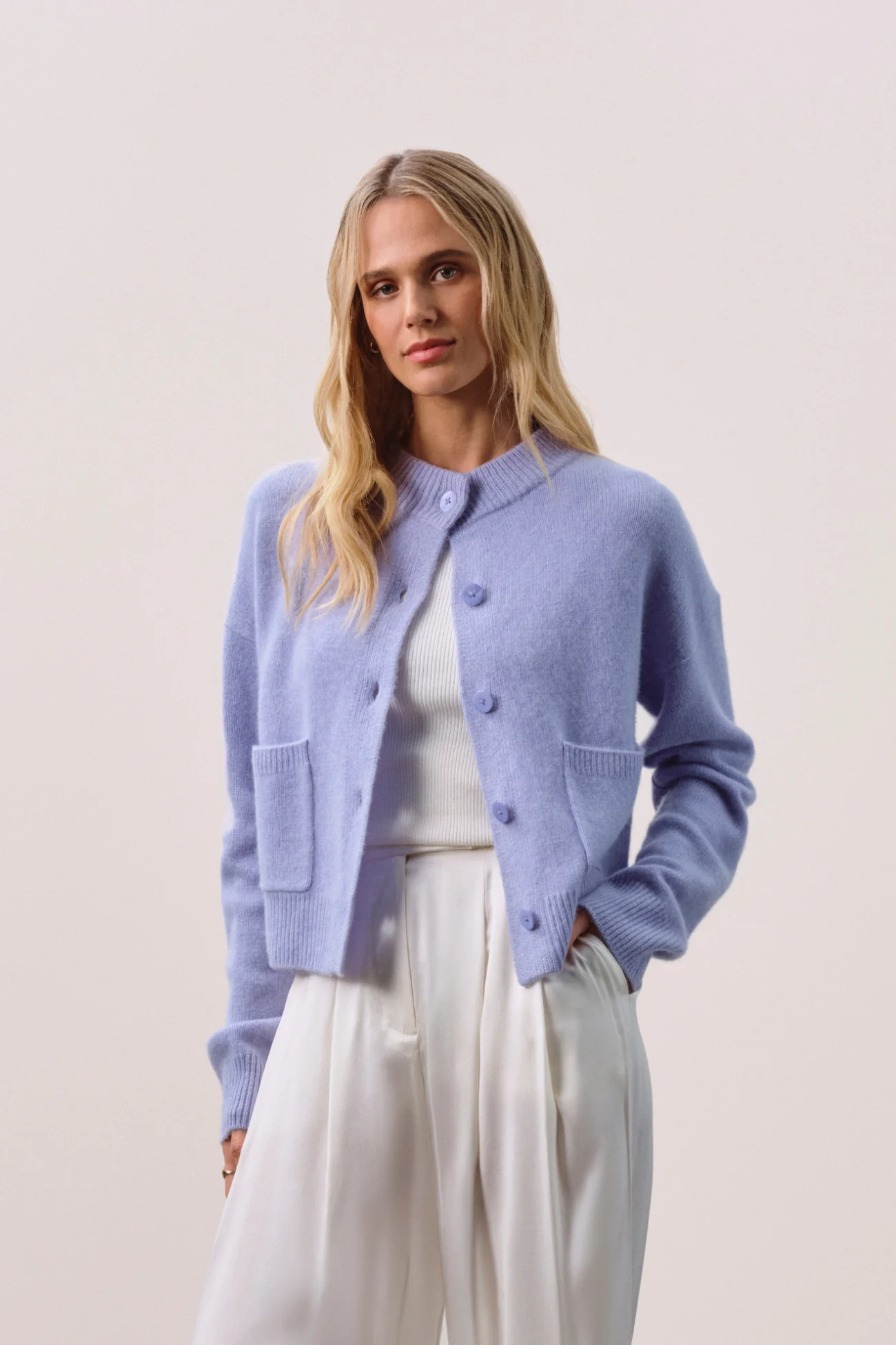 REVERIE BUTTON-UP CASHMERE CARDIGAN - Image 16