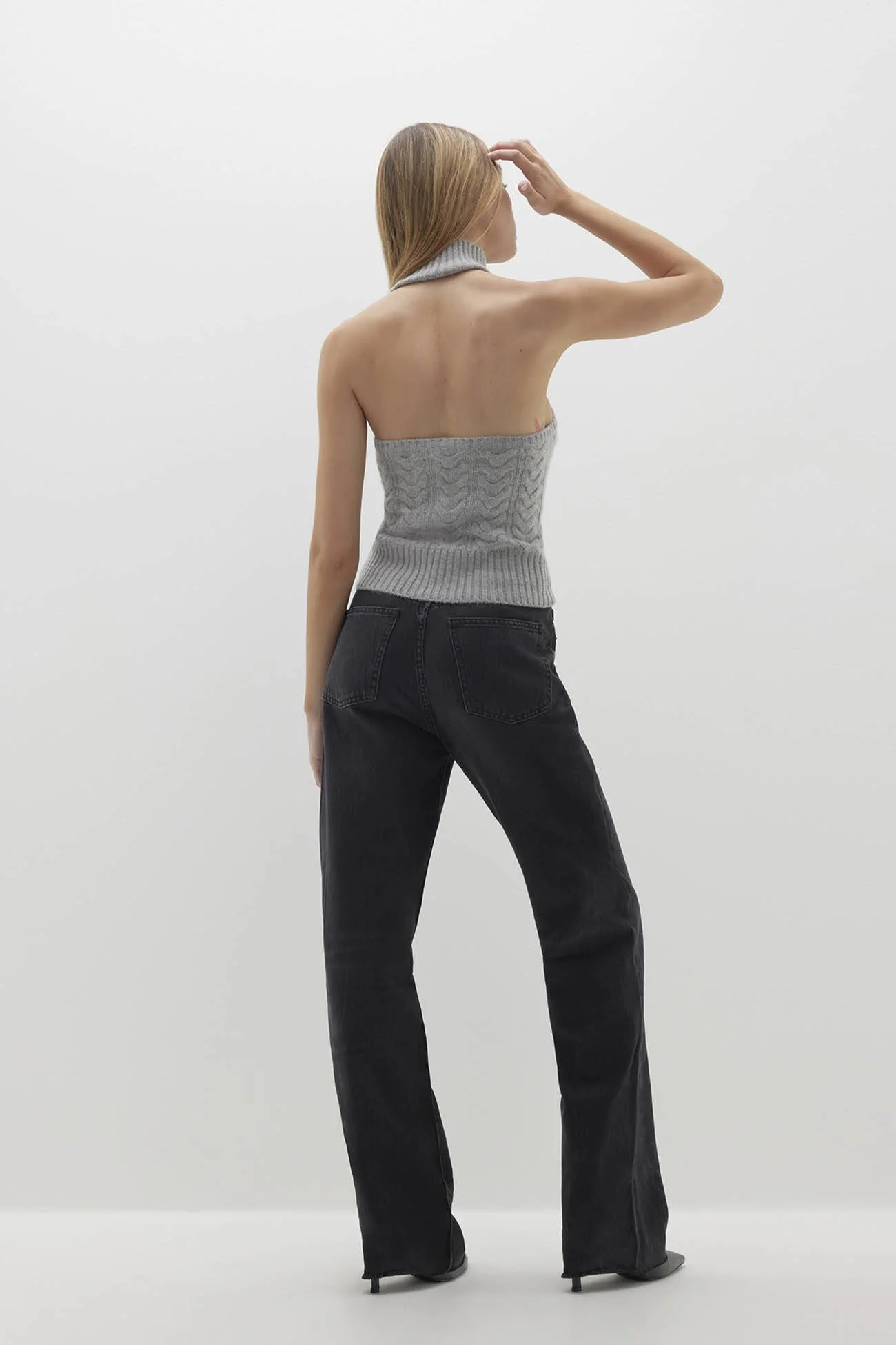 RUNA CABLE KNIT CASHMERE HALTER - Image 9