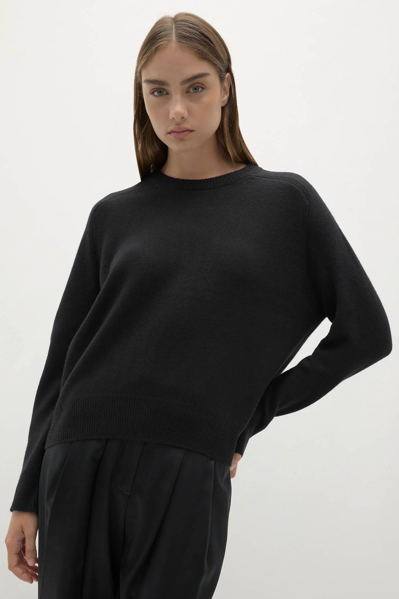 TAMMY CASHMERE CREWNECK SWEATER - Image 33