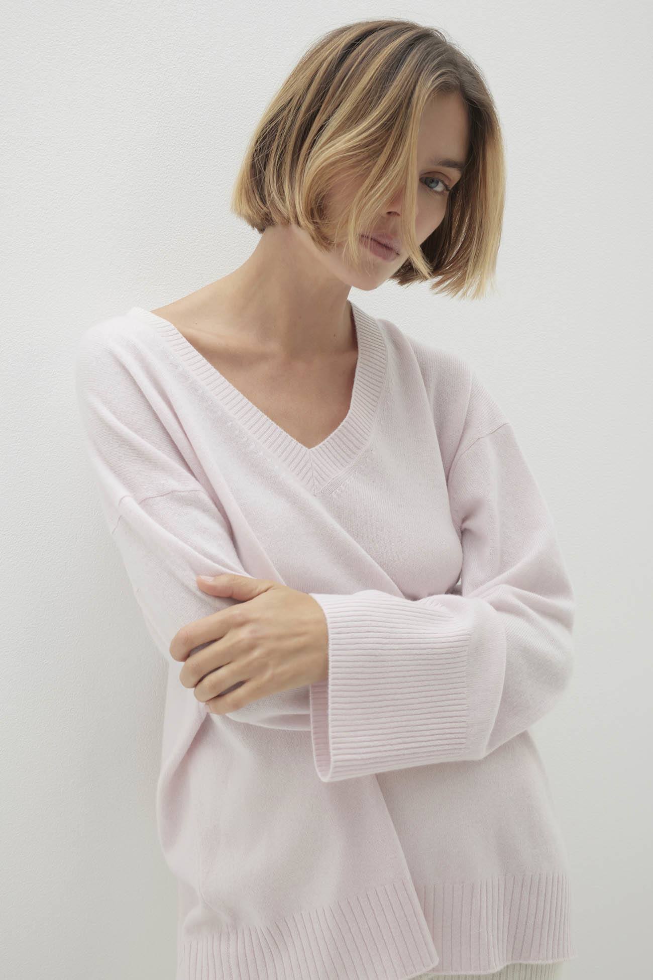 VIOLA V-NECK CASHMERE SWEATER - Image 26